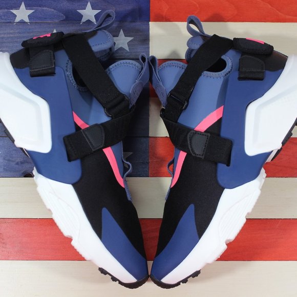 Nike Air Huarache City Running Shoe Black Women 12 - Picture 2 of 8